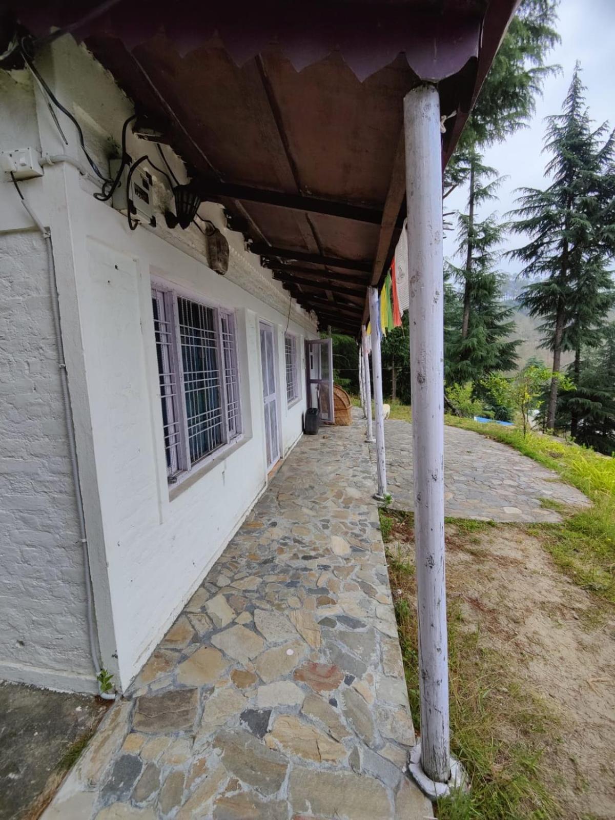 Villa Little Himalayan Abode Almora Exterior foto